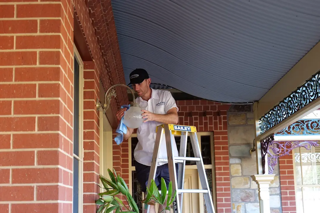 High Dusting service image